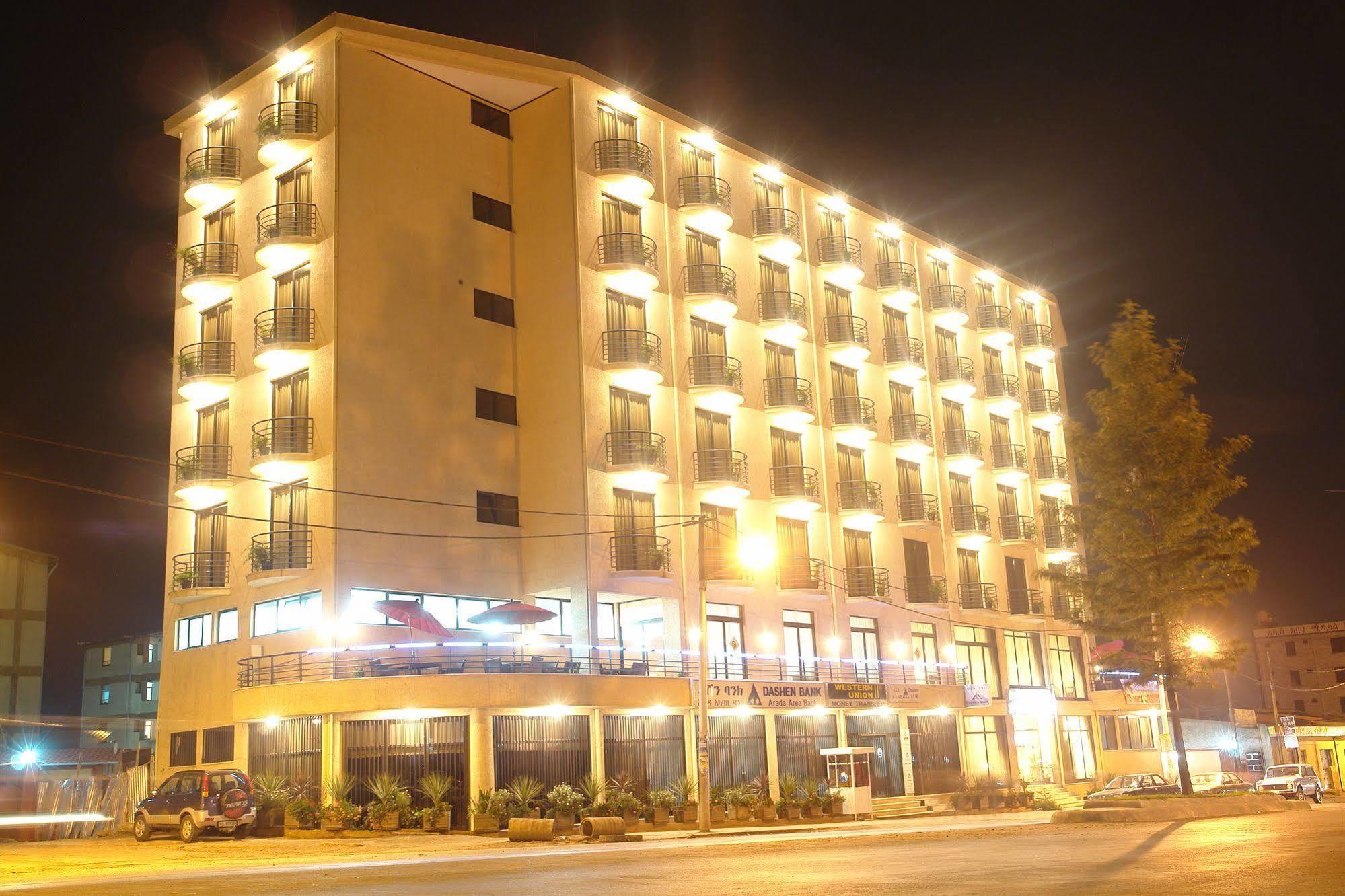 Soramba Hotel Business Plc Addis Abeba Esterno foto